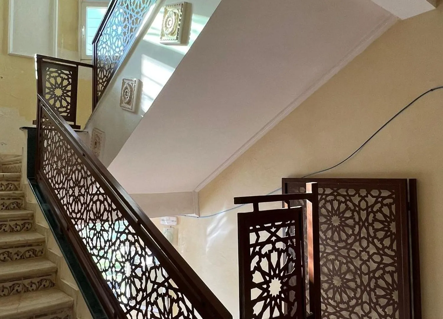 Stunning 3-Bed Villa In Fes Near Fes Sais Airport 0*,